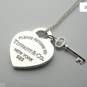 RARE Tiffany and Co HEART PENDANT CHARM